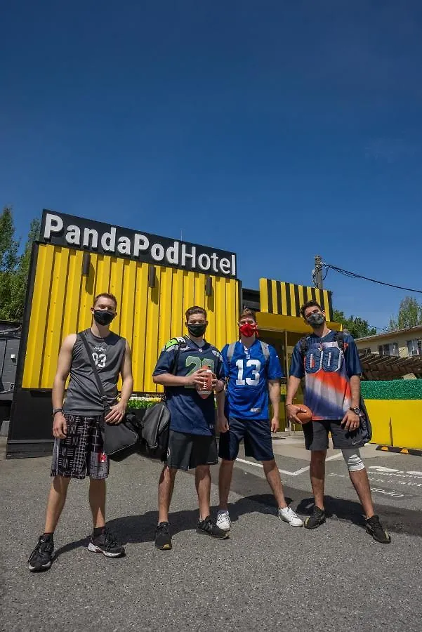 Panda Pod Hotel Richmond 3*,